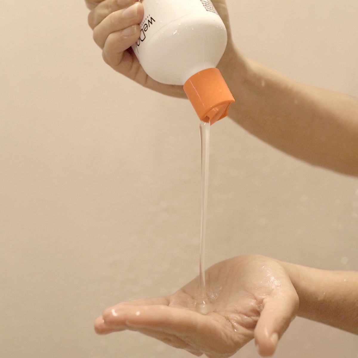 weDo RICH & REPAIR SHAMPOO 900ML - Salon Warehouse