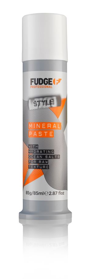 MINERAL PASTE Medium Hold for Raw Texture with Hydrating Ocean Salts - Salon Warehouse